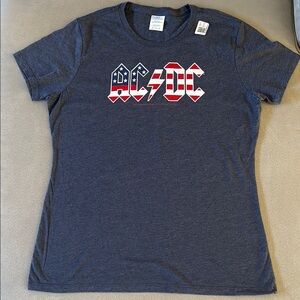 PATRIOTIC AC/DC WOMENS TSHIRT MEDIUM NWT BUNDLE2SAVE